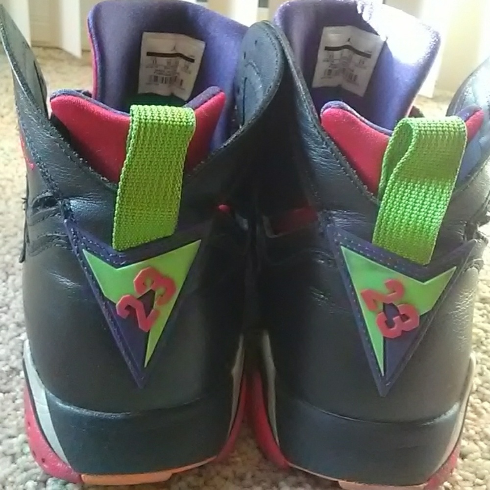 Jordan 7s - Picture 3 of 4